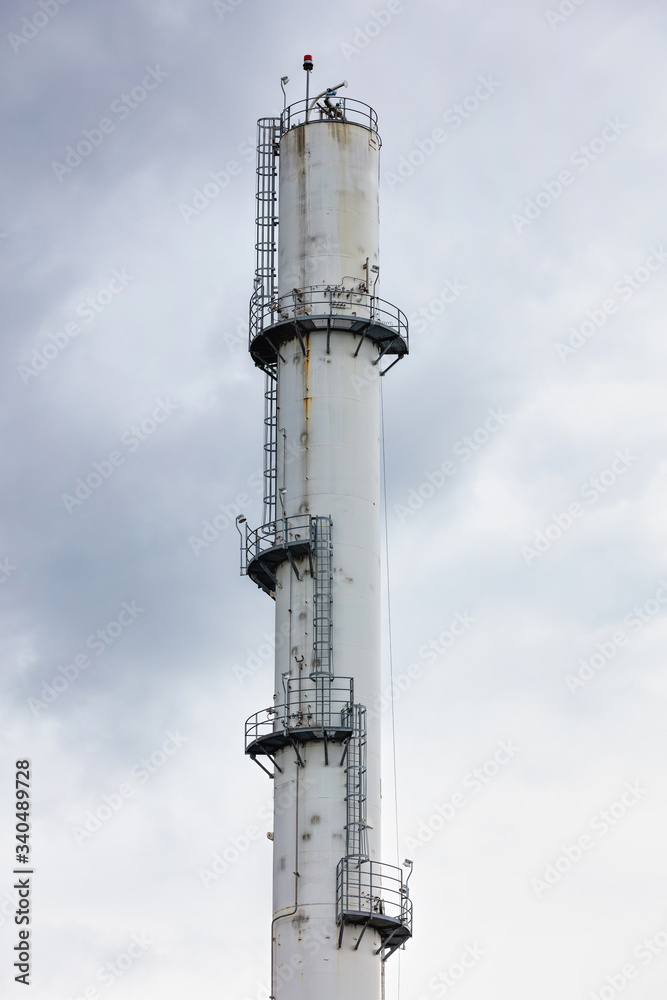 oil and gas refinery tower