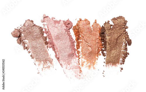 Foto Smear of shiny beige, brown and pink eyeshadow