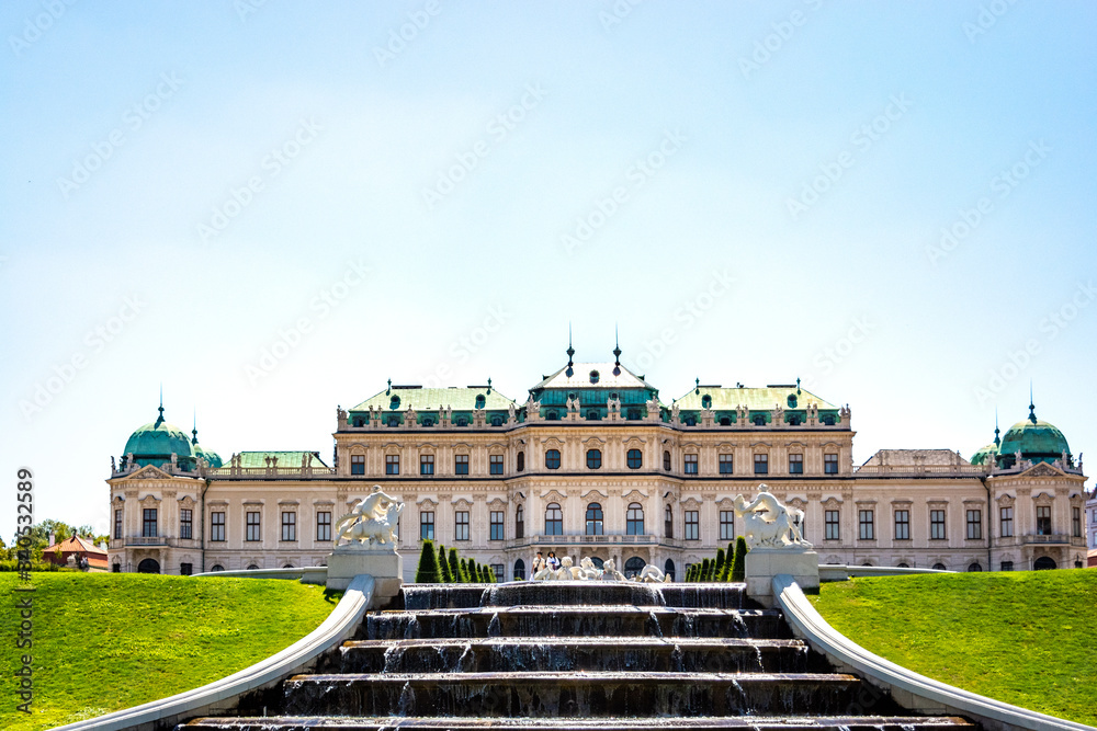 Fototapeta premium belvedere palace vienna austria