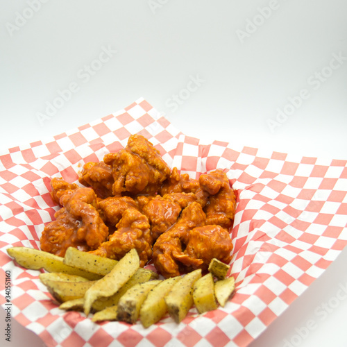 chicken boneless buffalo sauce