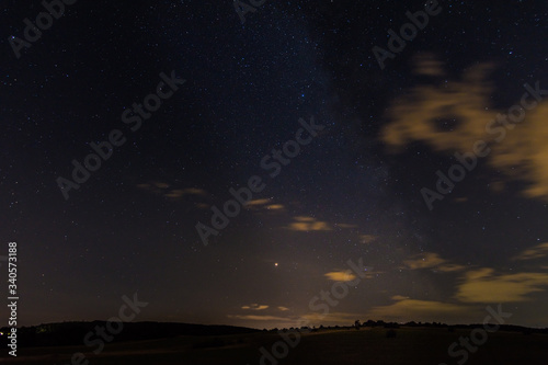 bunte milchstrasse bei einer mondfinsternis © thomaseder