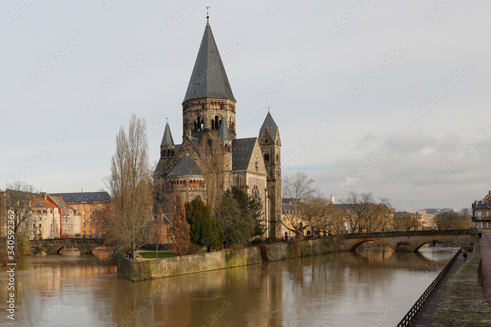 Metz-7226 Metz-7226