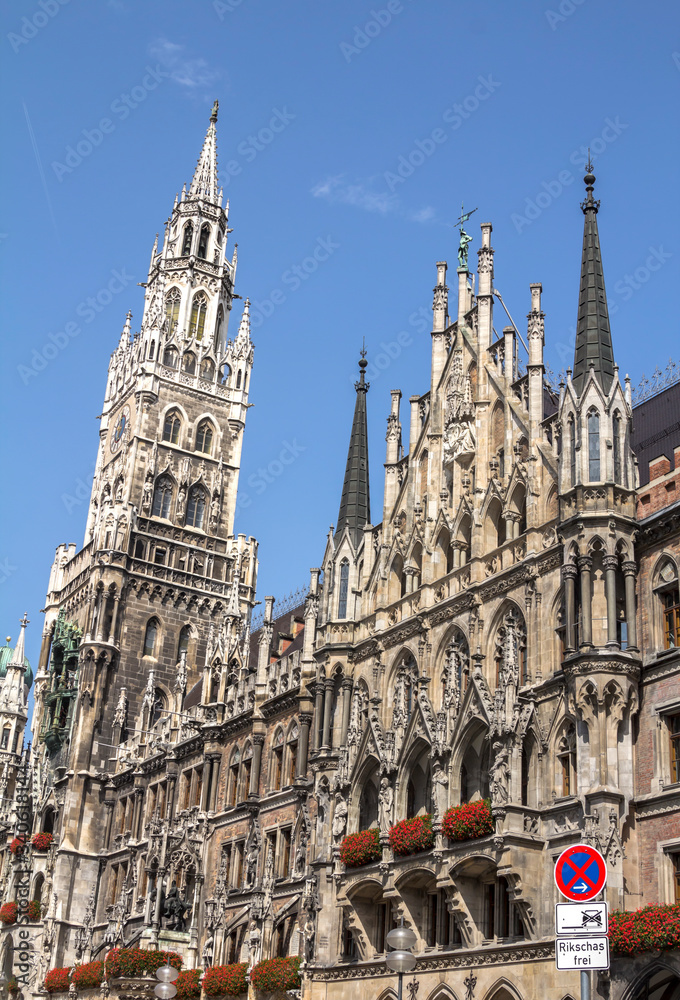 Fototapeta premium Munich, Germany, Bavaria. Marienplatz town hall architecture
