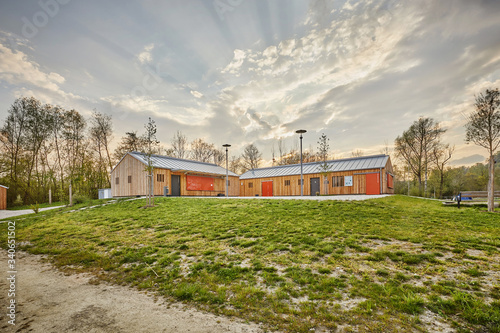 Marktler Badesee, Kiosk, Biergarten, Umkleide, Marktl, Marktl am Inn, Landkreis Altötting, Freizeit, Erholung, Oberbayern, Bayern, Deutschland, Natur, Wasser, See photo