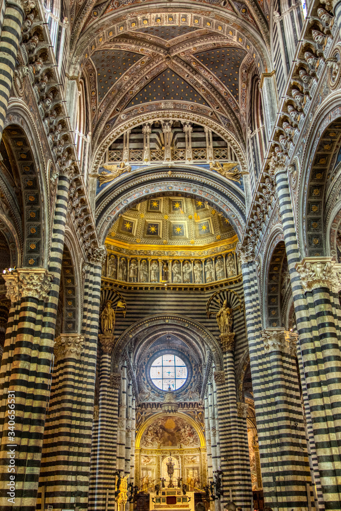 Obraz premium Interior Cathedral, Siena, Italy