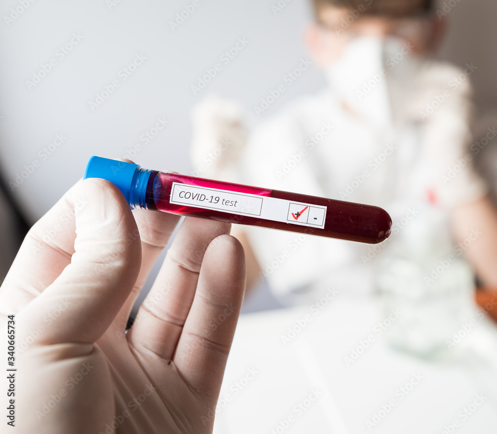 Obraz premium test tube, inscription virus, coronavirus study, virus research