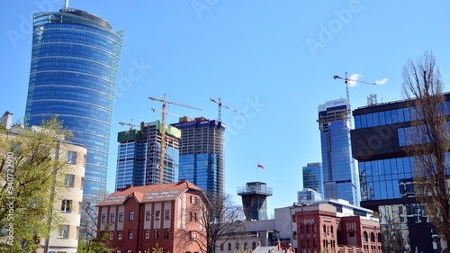 Tableau sur toile New Skyscrapers in the financial district of downtown