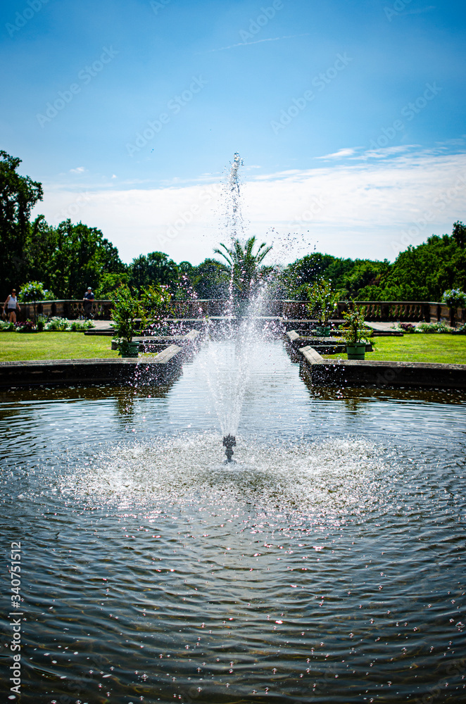 
fountain in the park