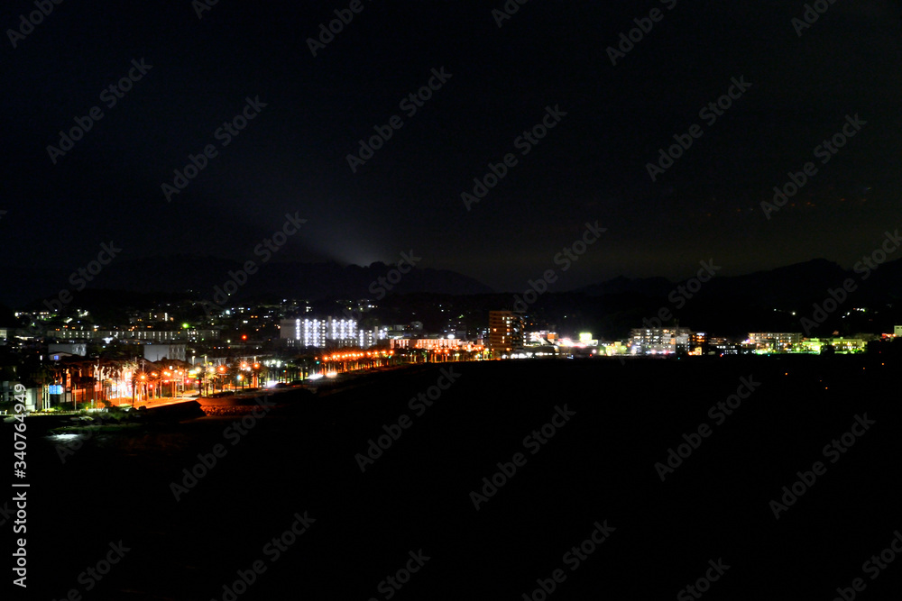 平成町・三春町・馬堀海岸付近の夜景　神奈川県横須賀市の風景