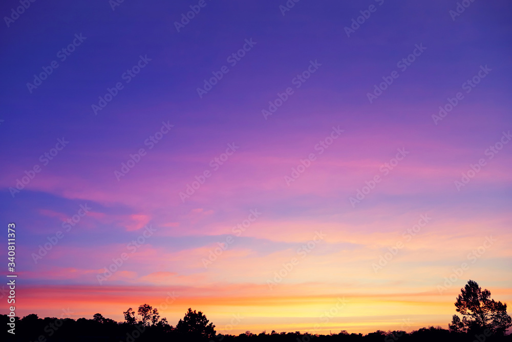 Fototapeta premium beautiful sunset or sunrise sky background