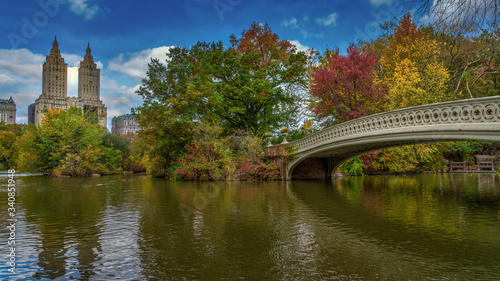 Bow Bridge in New York City, Central Park Manhattan in autumn © othman