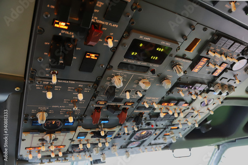 Boeing 737 Overhead panel