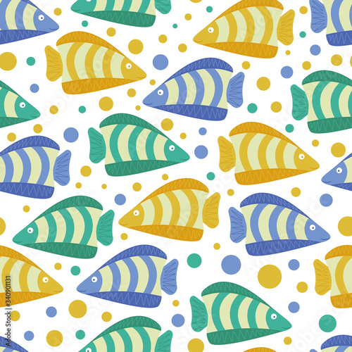 color fish pattern yellow green blue