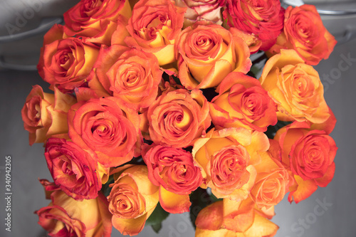 orange roses bouquet background