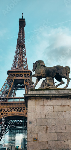 The Eiffel Tower in Paris, France © ni