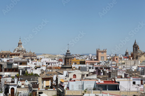 Fototapeta Naklejka Na Ścianę i Meble -  Seville skyline, Spain
