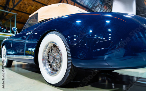 Wheel in blue vintage classic car auto reflex