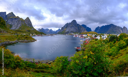 Fototapeta Naklejka Na Ścianę i Meble -  view of the village among the fjords in norway, lofoten islands