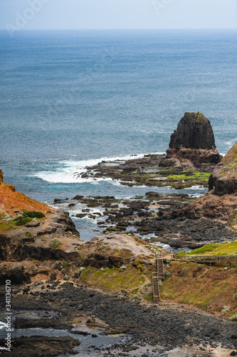 Obraz na płótnie View of Pulpit rock at Cape Schanck in in Mornington Peninsula National Park, Victoria, Australia. w salonie