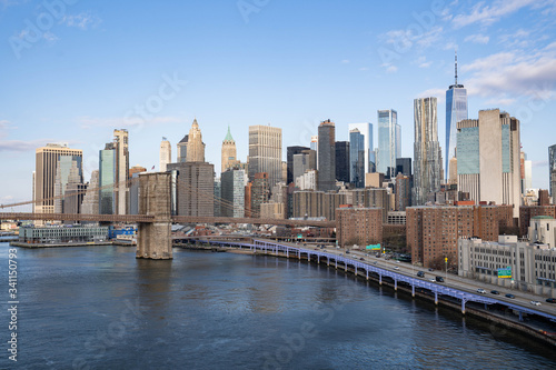 New York City skyline. Brooklyn bridge view. © tanya