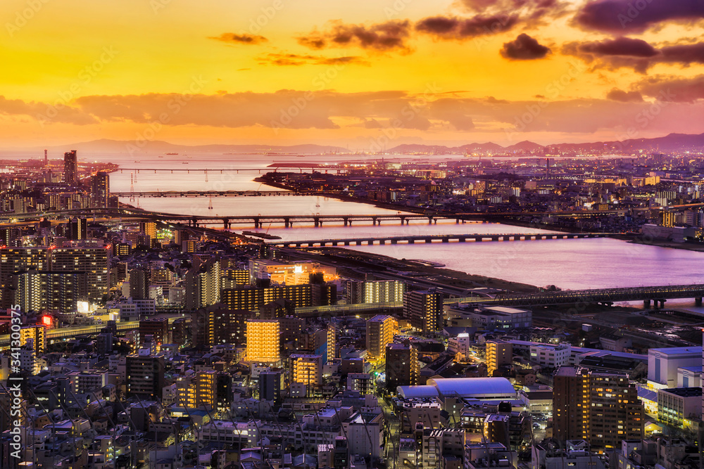Fototapeta premium JP Osaka Skydeck delta red