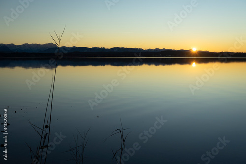 Sonnenuntergang am Starnberger See