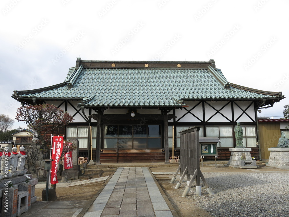 古河市の正定寺（本堂）