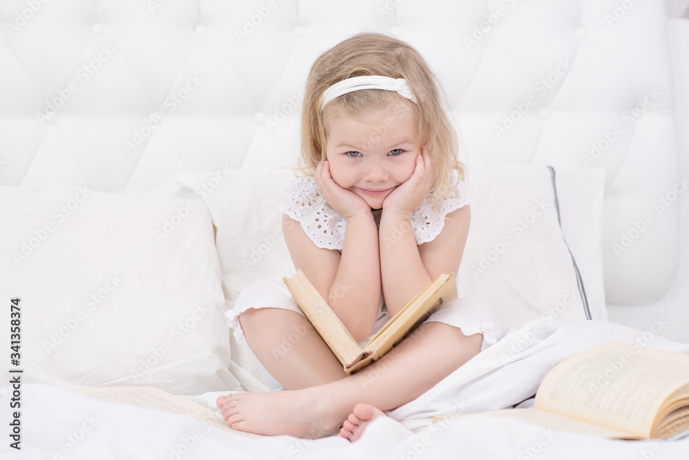 The child is studying at home, studying at home during quarantine, educational games for children, teaching gifted children, children of genius, masked child studying at home The child is studying at home, studying at home during quarantine, educational games for children, teaching gifted children, children of genius, masked child studying at home