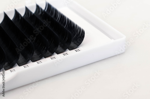 Individual eyelashes in a lash tray ready for beauty treatment of classic or volume lashes