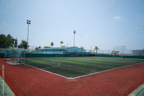 Tropikalne boisko do piłki nożnej.