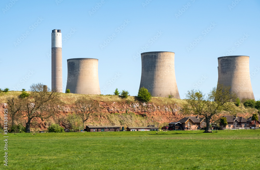 Ratcliffe on Soar power station on a clear day Ratcliffe on Soar power station on a clear day