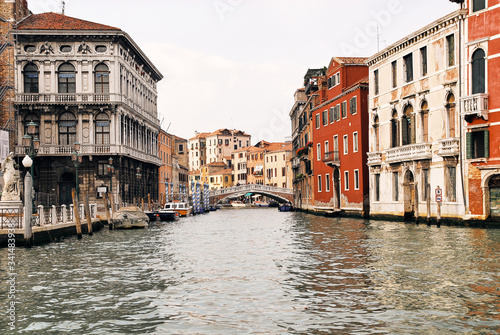 Sightseeing tour of Europe, to Venice, Italy © Gabriel Trujillo