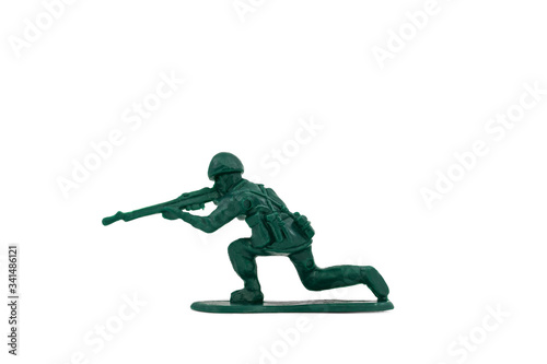 Green toy soldiers on white background. Soldier six on six models.  6 6  Picture five on sixteen viewing angles.  05 16 