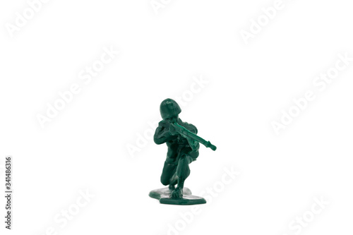 Green toy soldiers on white background. Soldier six on six models.  6 6  Picture seven on sixteen viewing angles.  07 16 