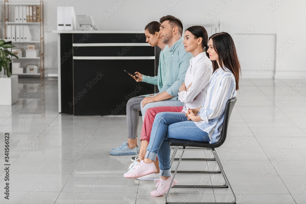 Obraz premium Patients waiting in hall of clinic