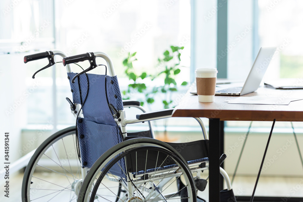 Fototapeta premium 車椅子 ビジネス