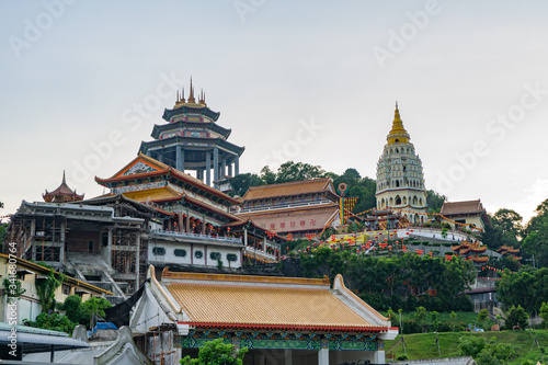 Kek Lok Si Temple - The largest and finest temples complexes in Southeast Asia.