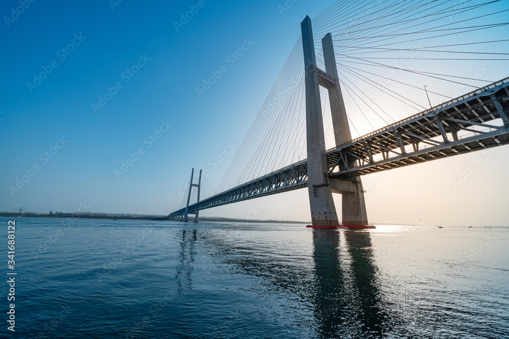 Jingzhou gongtie Yangtze River Bridge