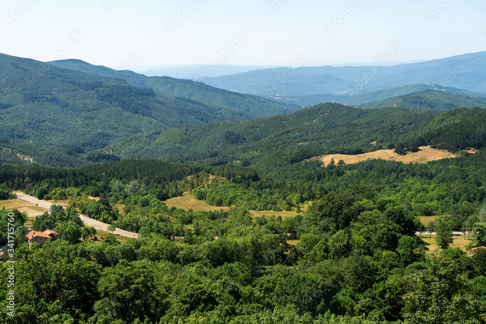 Obraz premium Summer landscape from La Verna, Tuscany