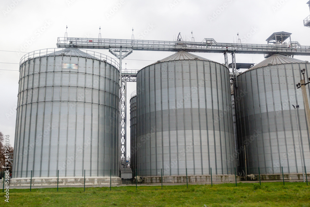 Big tank factory constructions Big tank factory constructions