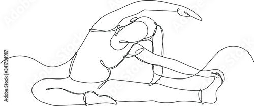 donna che pratica yoga, disegnato con singola sottile  linea continua