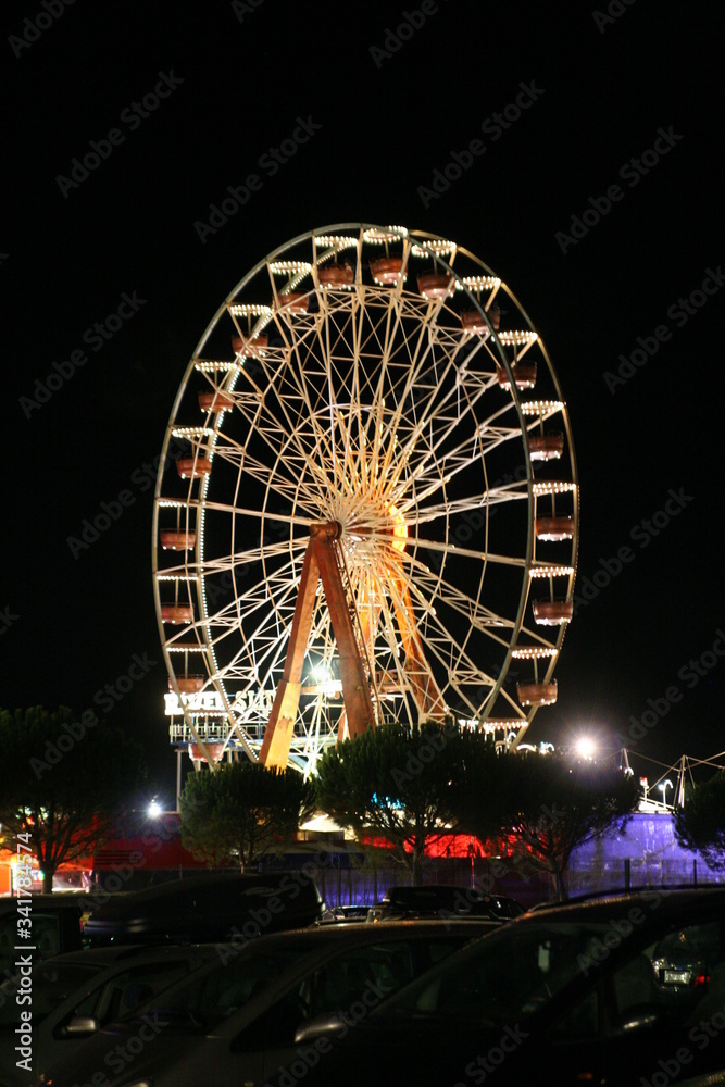 ferris wheel at night