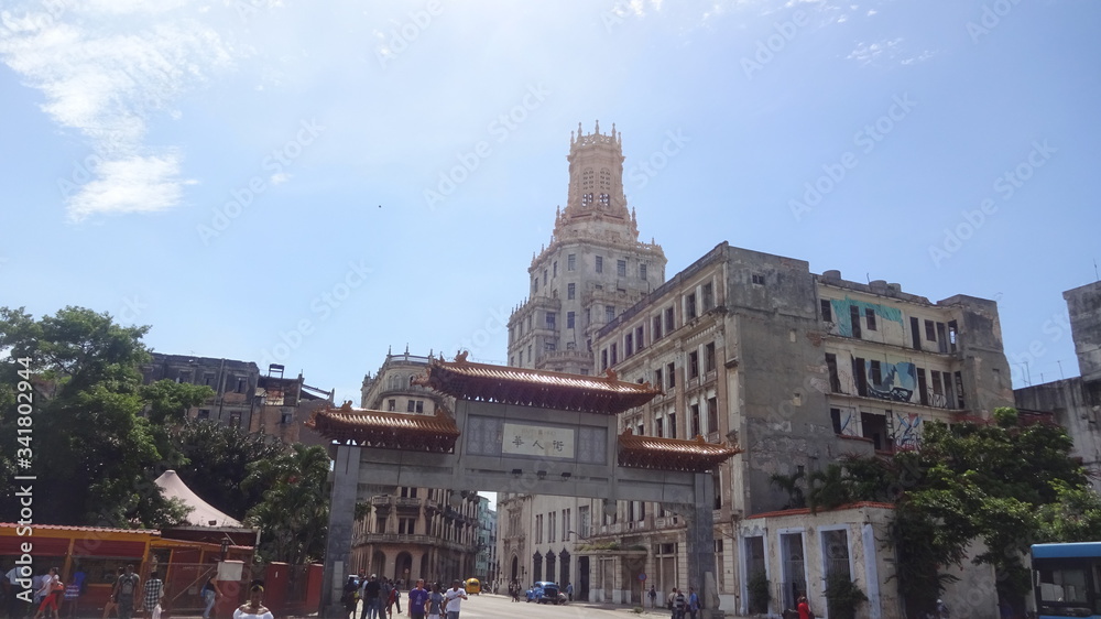Havana is an original city with old mobiles and old houses Havana is an original city with old mobiles and old houses
