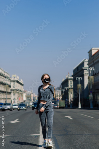 Portrait of a teenage in a medical mask during the quarantine period © Ivan Zelenin