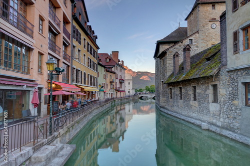 Quai de l'Ile and canal in Annecy old city with colorful houses, France, HDR