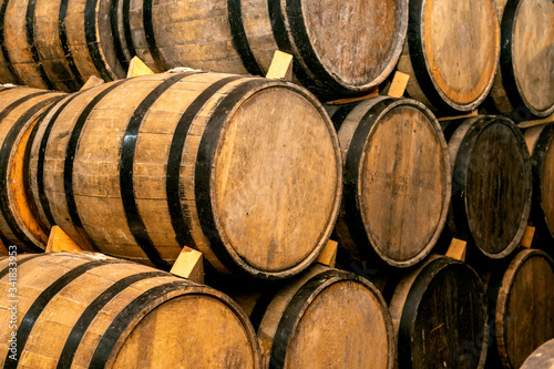 Wine barrels on old cellar © jcfotografo