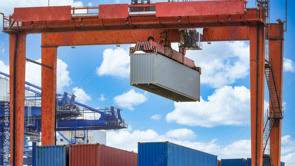 Harbor cargo cranes shipping port equipment, Industrial port crane ...