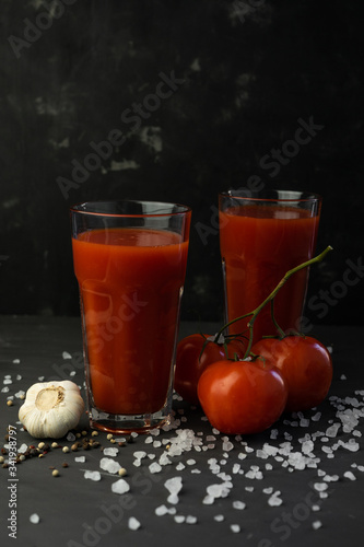 fresh tomato juice with pulp