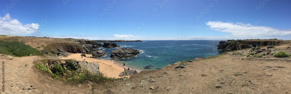 PANORAMIC VIEW ON THE SEA 