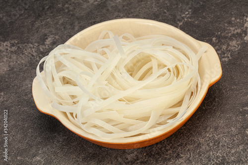 Boiled rice noodle for cooking